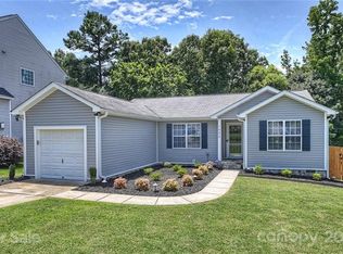 1493 Hollythorn Dr, Rock Hill, SC 29732