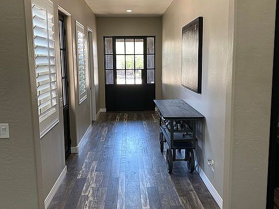 4th image of 23130 E Parkside Dr