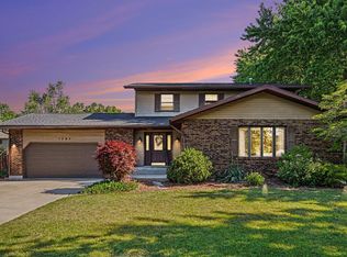 1393 Desmond St, Saint Joseph, MI 49085