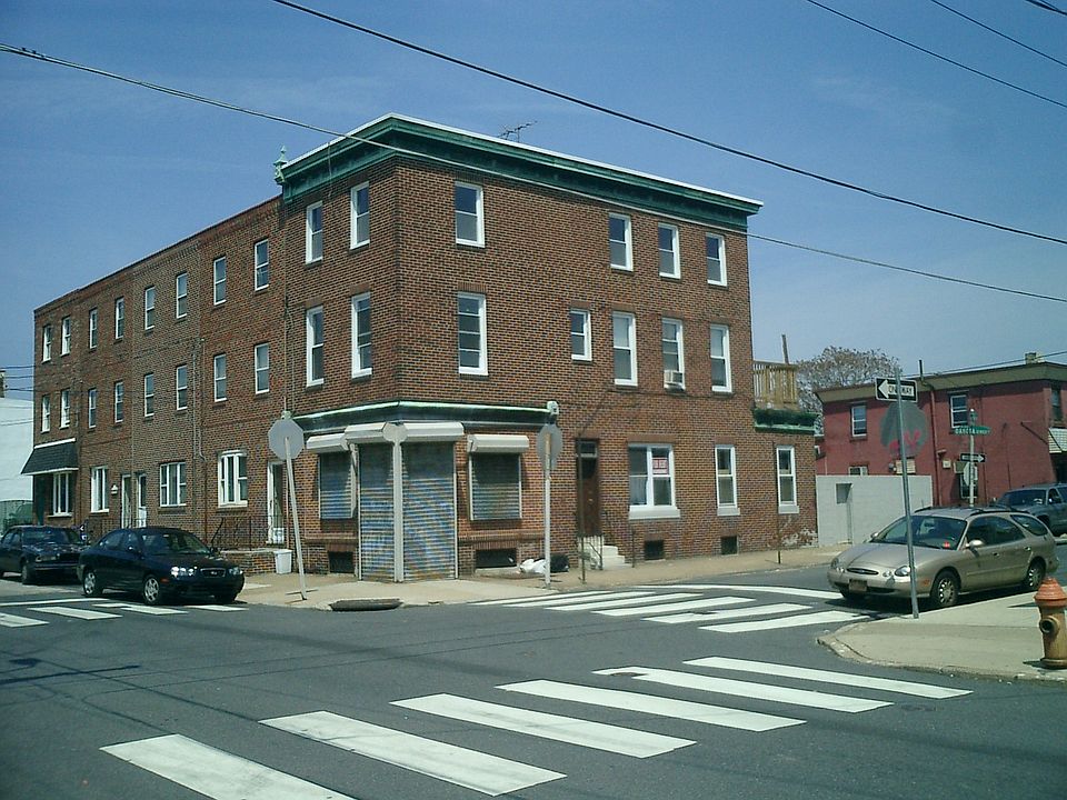 2559 E. Dauphin St.