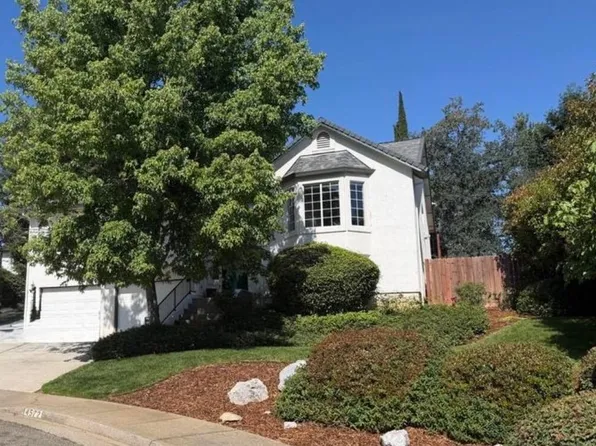 4572 Moyvane Dr, Redding, CA 96001