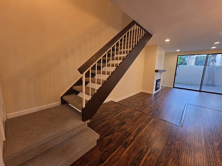 878 Woodside Ln E #2 — Photo 10
