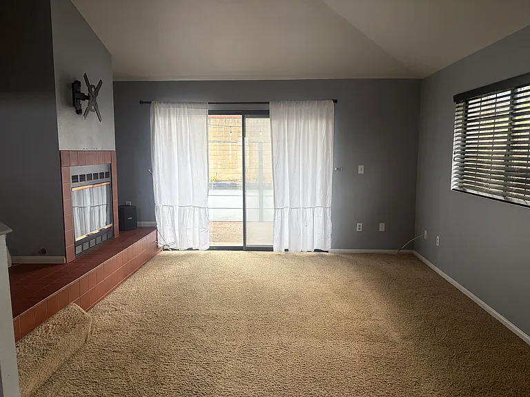 2225 Exposition Dr — Photo 4