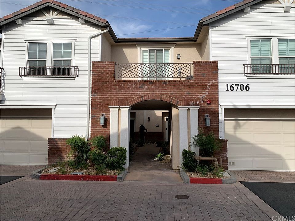 2nd image of 16706 Nicklaus Dr Unit 79