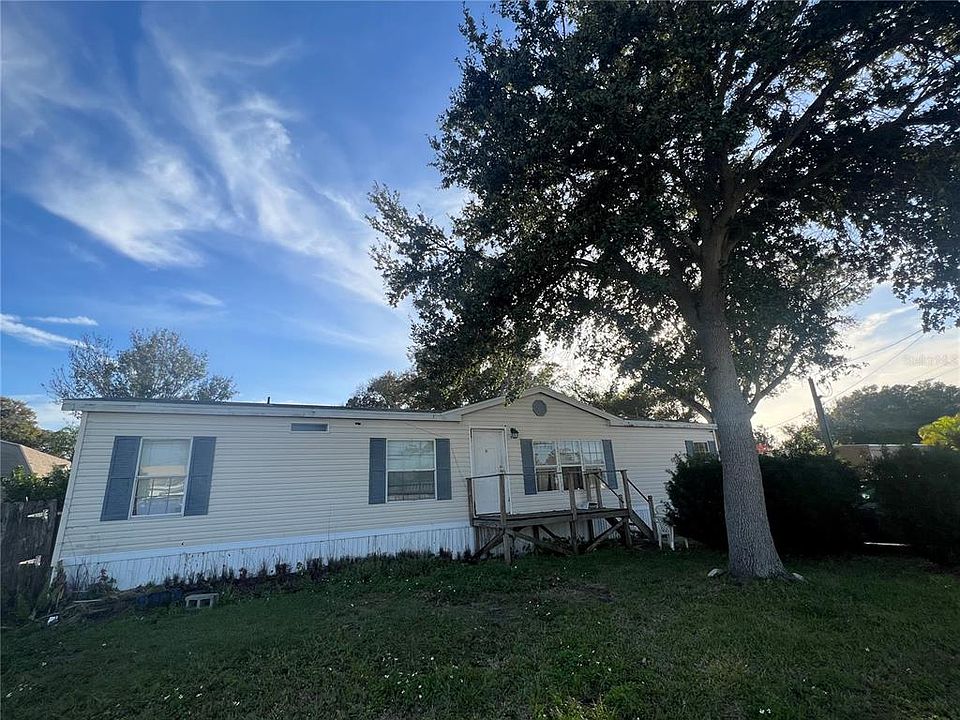 1st image of 6704 71ST AVENUE N
