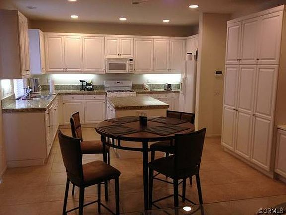 3rd image of 36951 Cordella Ln