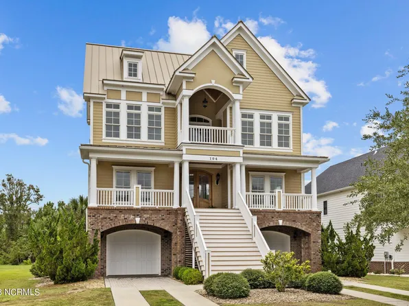 104 Hardwick Lane, Newport, NC 28570