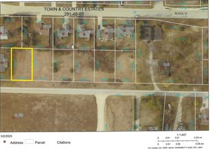 Sawyer Dr #9, Sturgeon Bay, WI 54235