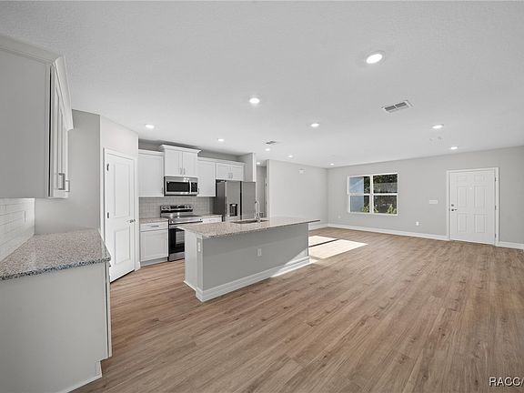 5th image of 8429 N Quarry Dr