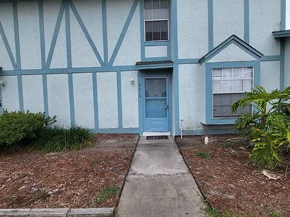2nd image of 3216R Hempstead Ave