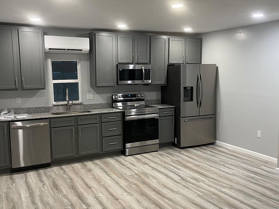 1st image of 1843 NW 16th St #2