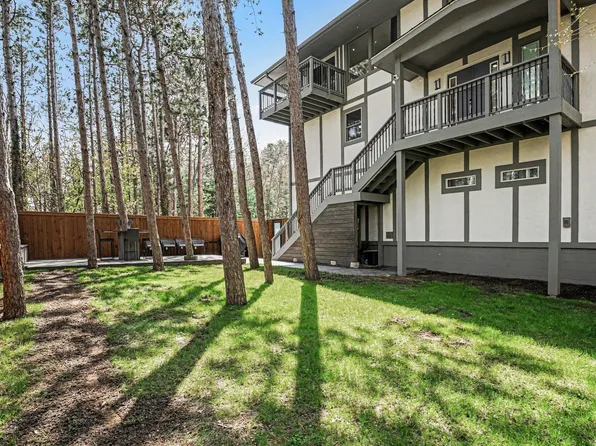 2949 Pagoda Path, Stevensville, MI 49127