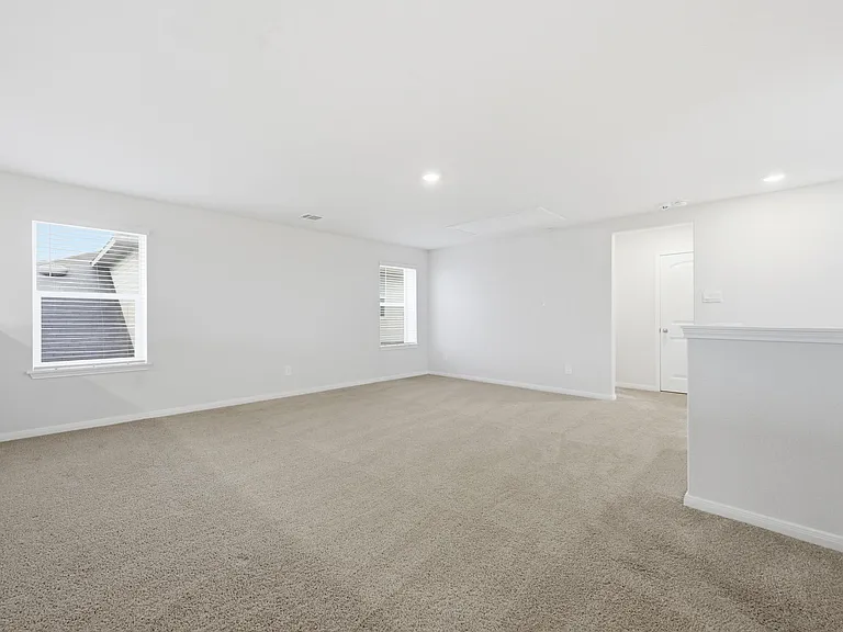 129 Briggs Ln — Photo 21