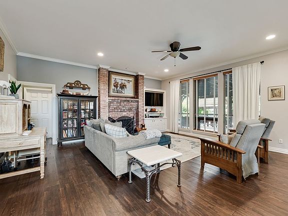 5th image of 2601 Highland Meadow Dr