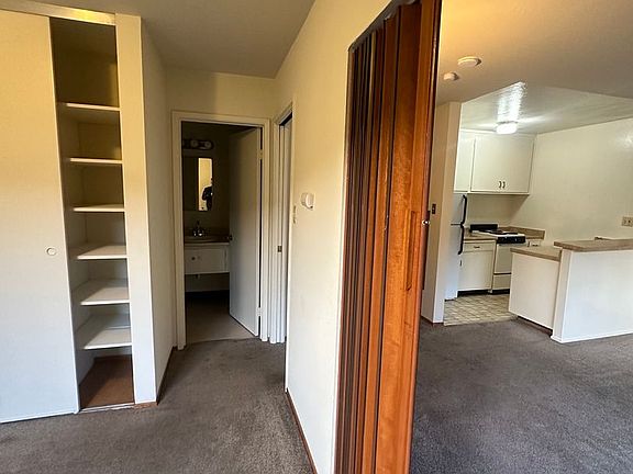 3rd image of 443 Lee St #209