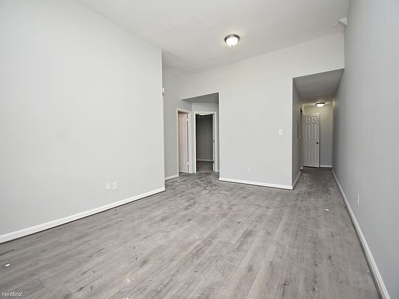 2419 Greenmount Avenue Apt. 12 Living Room