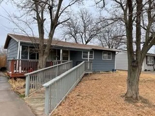 2310 N C St, Garden City, KS 67846
