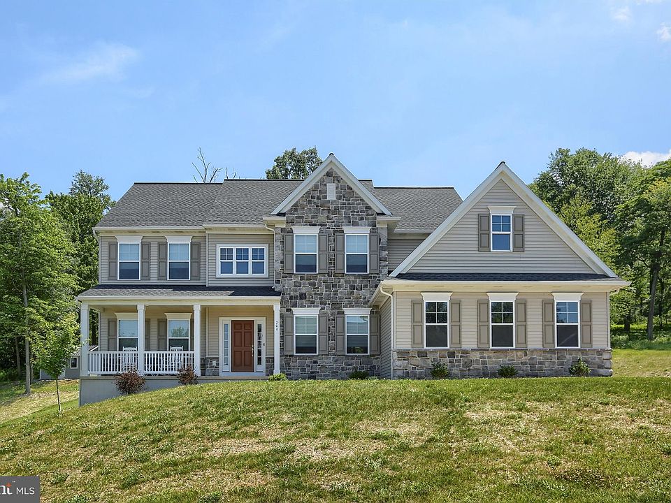 1st image of 206 Rockville Blvd