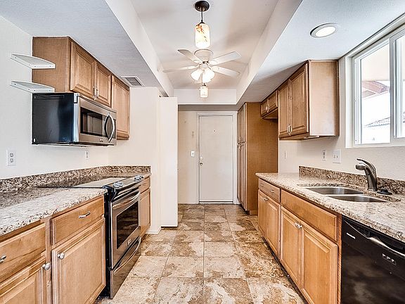 2nd image of 26440 S Lakewood Dr