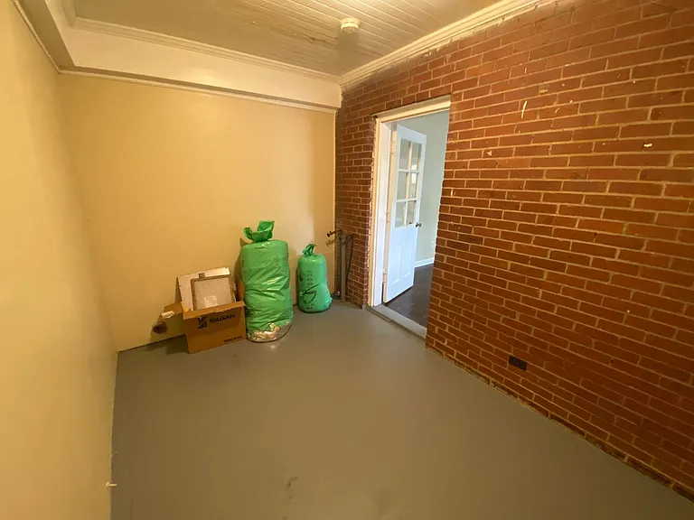 1414 Foye Ave — Photo 12