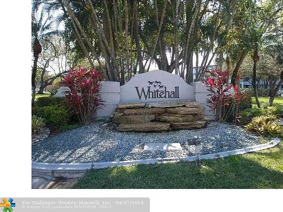 4th image of 1508 Whitehall Dr APT 104