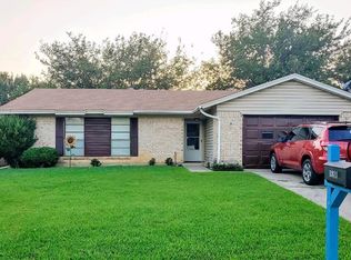 1811 Arkansas St, Gainesville, TX 76240