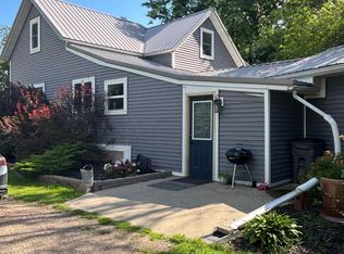 43328 240th St, Morgan, MN 56266