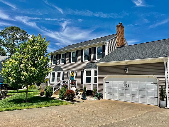2nd image of 2129 Rosewell Dr