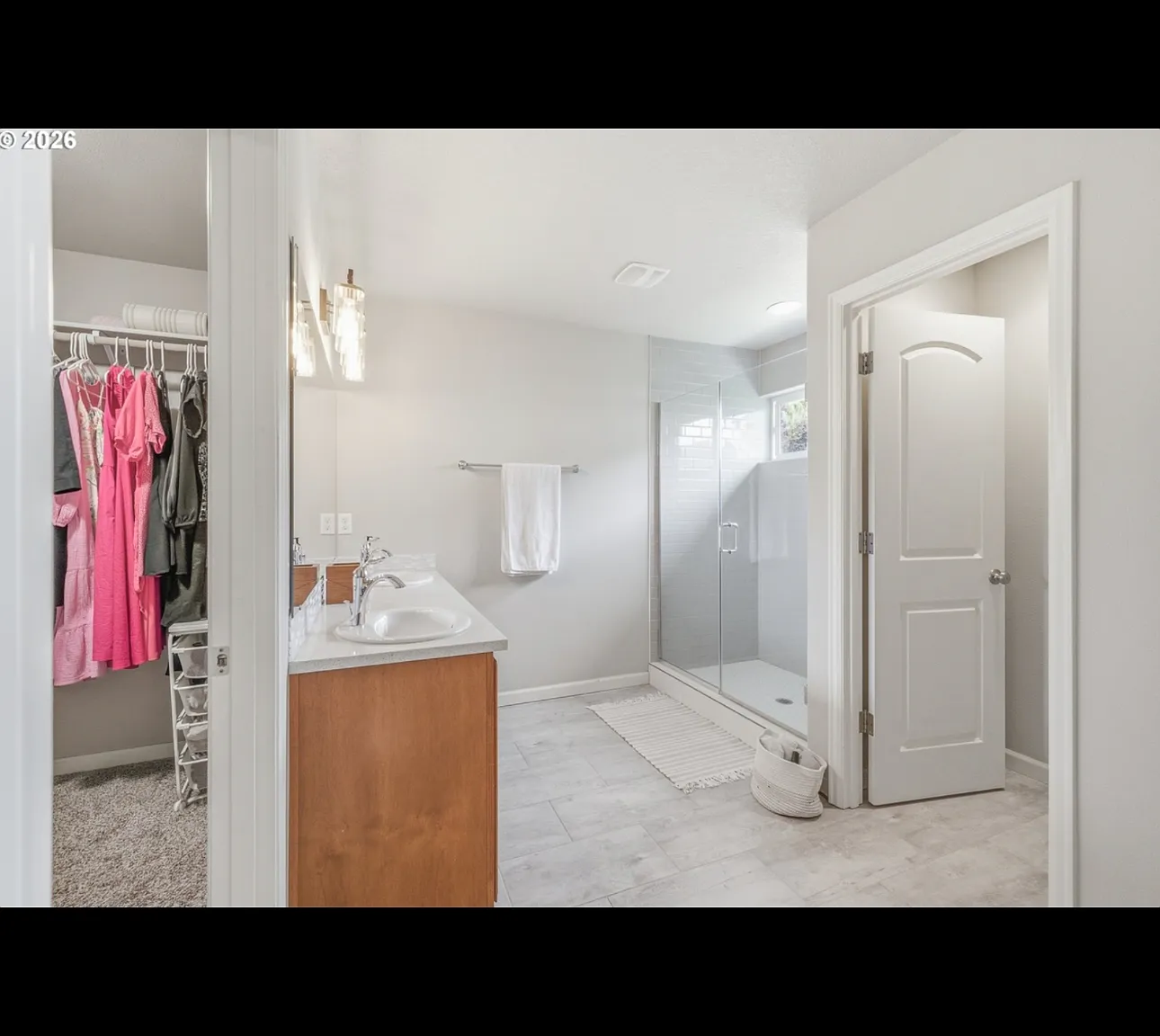5 bed, 2515 sqft, $3,400 — Photo 3