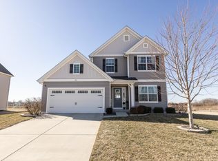 881 Bluff Ridge Ln, Shiloh, IL 62221