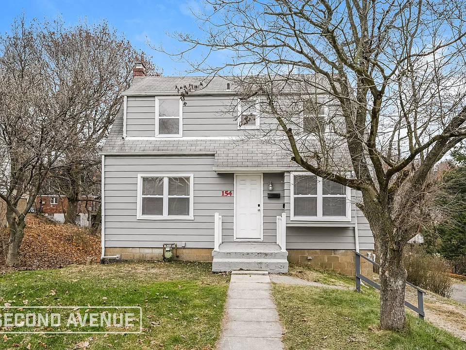 154 Collins Dr
