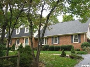 9305 Elvis Dr, Charlotte, NC 28215