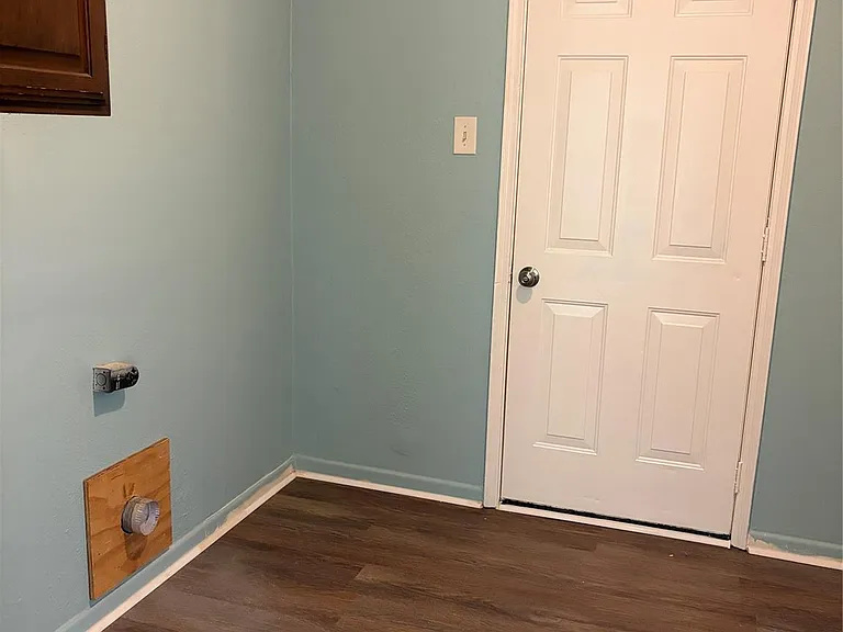 12719 Huntington Field Dr — Photo 33