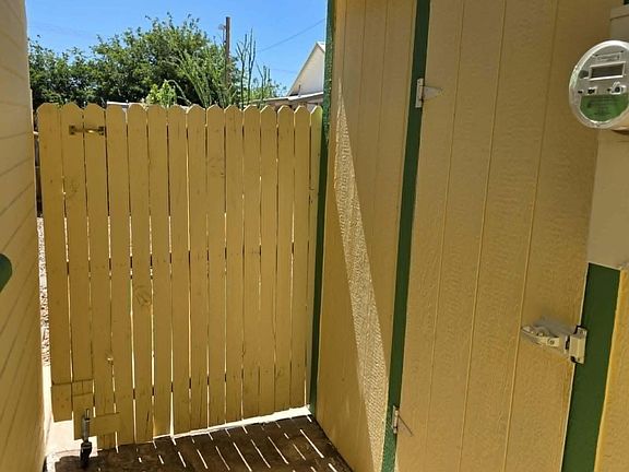 5th image of 178 N Park Ln