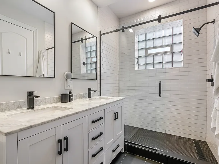 1507 W Cortez St #102 — Photo 12