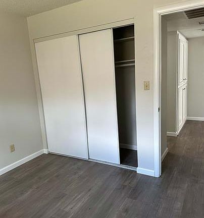 5th image of 1305 Oak Terrace Ct #15604937