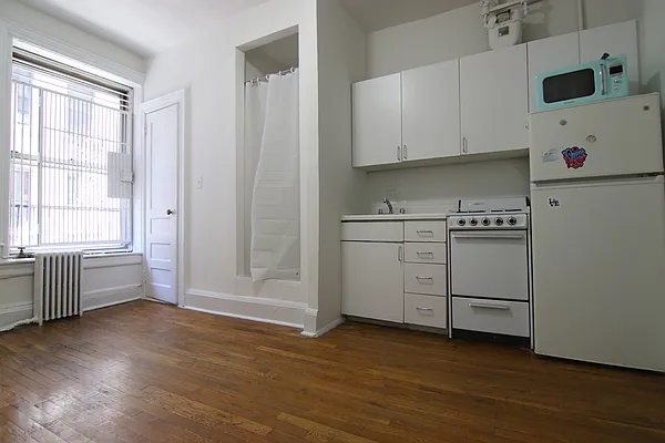 Rented by Compass | media 8