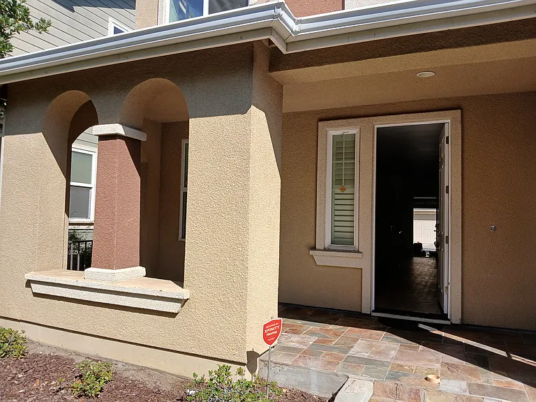209 Rayos Del Sol Dr — Photo 1