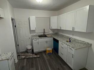 2409 N Vernon Ave, Flint, MI 48506