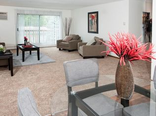 7201 36th Ave N APT 323, Minneapolis, MN 55427