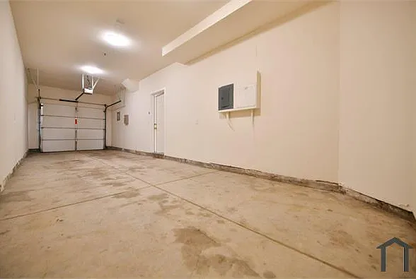 7517 Bancroft Ave — Photo 8