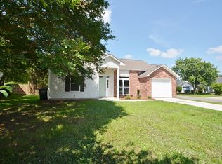 121 Persimmon Cir, Goose Creek, SC 29445