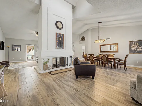 801 E BRAEBURN Drive, Phoenix, AZ 85022
