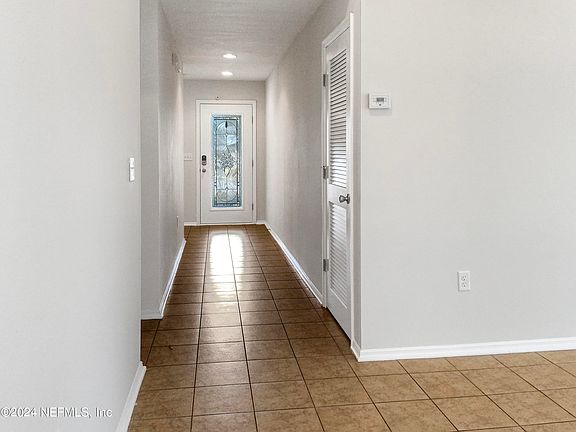 2nd image of 5163 MAGNOLIA VALLEY Drive