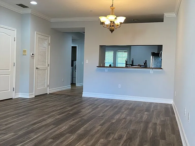 3720 Messina Dr — Photo 15