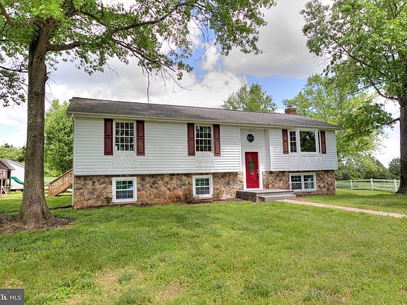 3rd image of 13471 Herring Ln