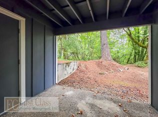 47 Eagle Crest Dr Unit 34, Lake Oswego, OR 97035