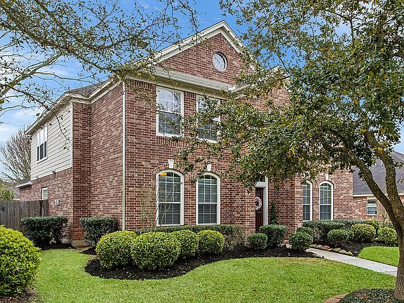 2nd image of 4227 Parks Branch Ln