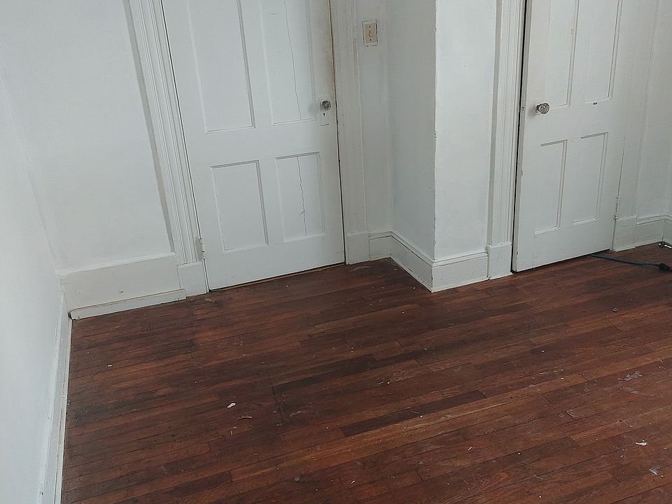 1st image of 47 Golden Hill St Floor 1