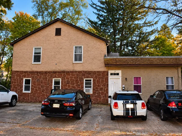 3 Howard St APT 3, Milltown, NJ 08850